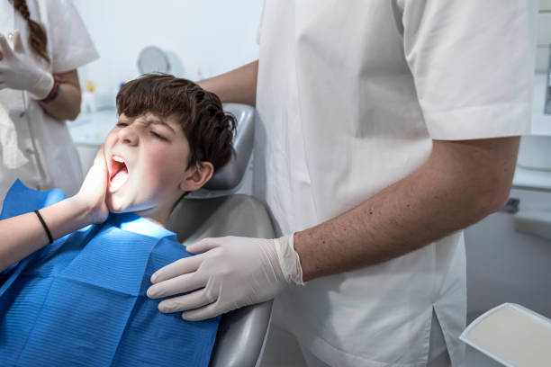 Best Urgent Tooth Repair  in South San Gabriel, CA